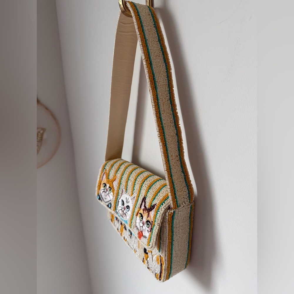 Viral Beaded Cat Design Shoulder Bag - Picture 2 of 5